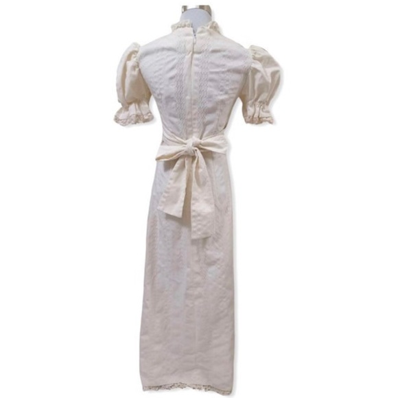 Vintage 1970s Ivory Cotton Prairie Dress - Picture 6 of 10